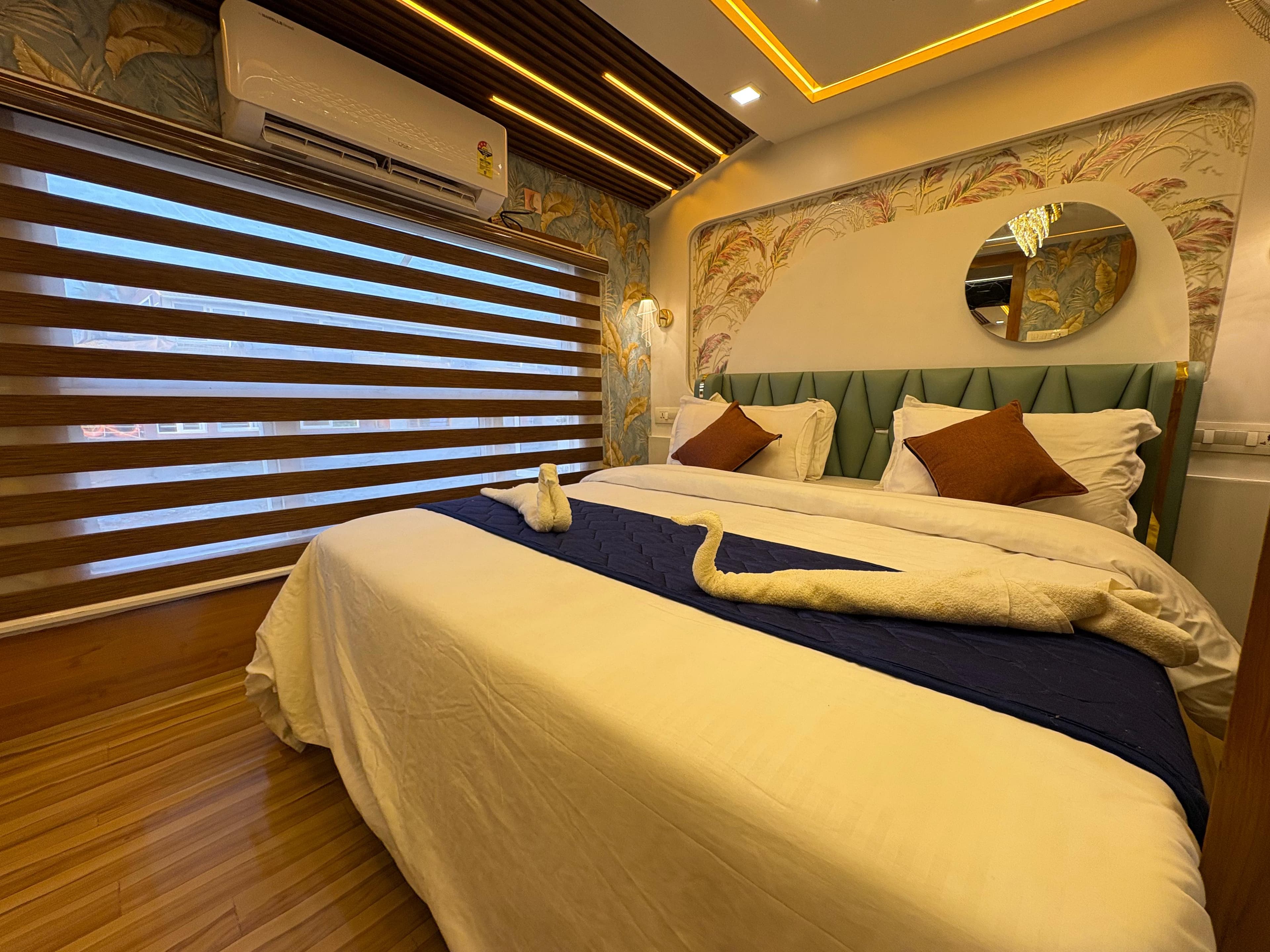 1 Bedroom Houseboat Alleppey Photo 13
